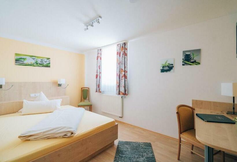 חדר סטנדרט יחיד, Abenstal