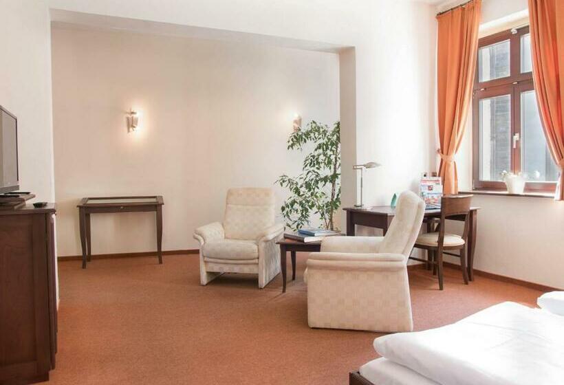 标准间, Alte Canzley