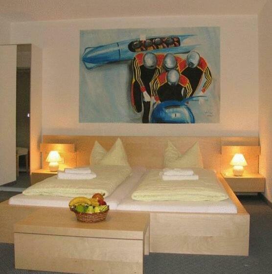 غرفة كومفورت, & Gasthaus Sterngrund