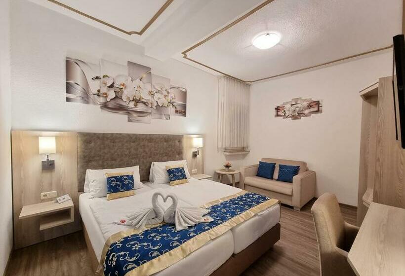 豪华房间, Medebach Zum Schwanenkönig