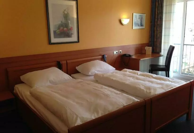 Standard Yhden Hengen Huone, Parkhotel Kevelaer