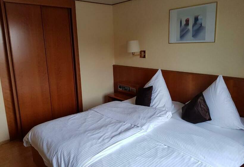 标准间, Landgasthof Zum Häuschen