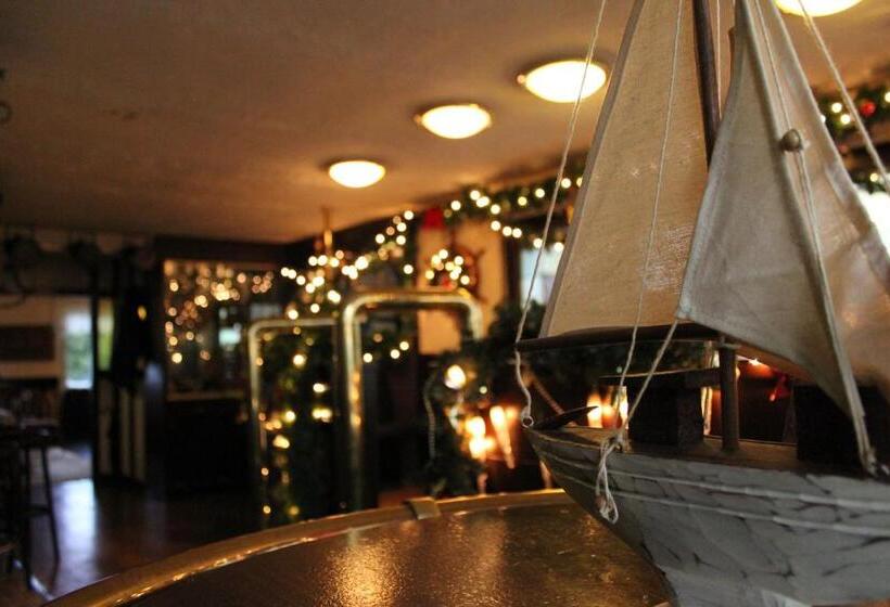 سوئیت کلاسیک, Schäfer