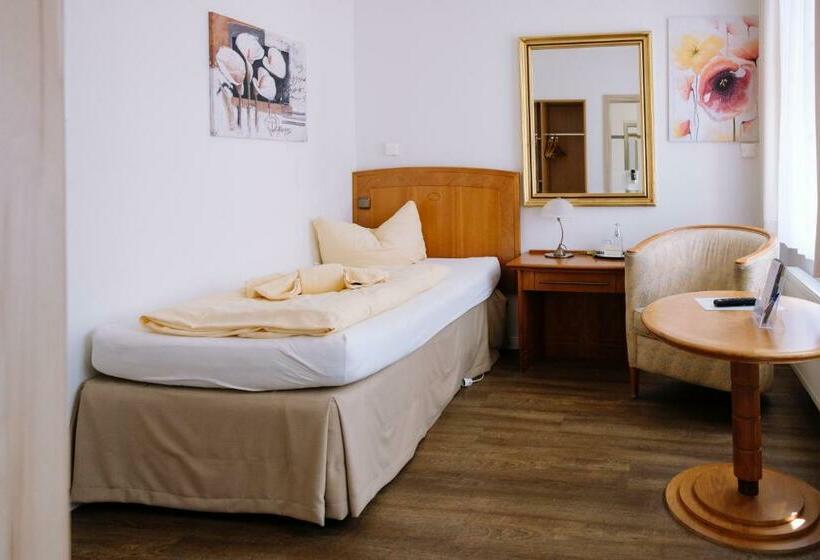 غرفة أساسية فردية, Schulzens Brauerei &