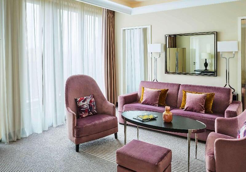 جناح برستيج, Sofitel Frankfurt Opera