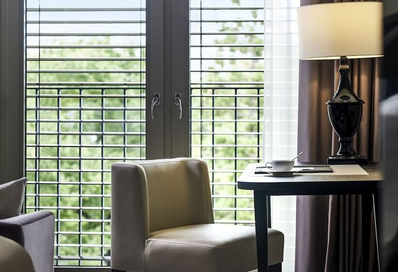 غرفة سوبيريور, Sofitel Frankfurt Opera