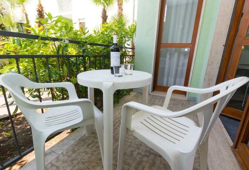 Studio Standard, Spiaggia Residence