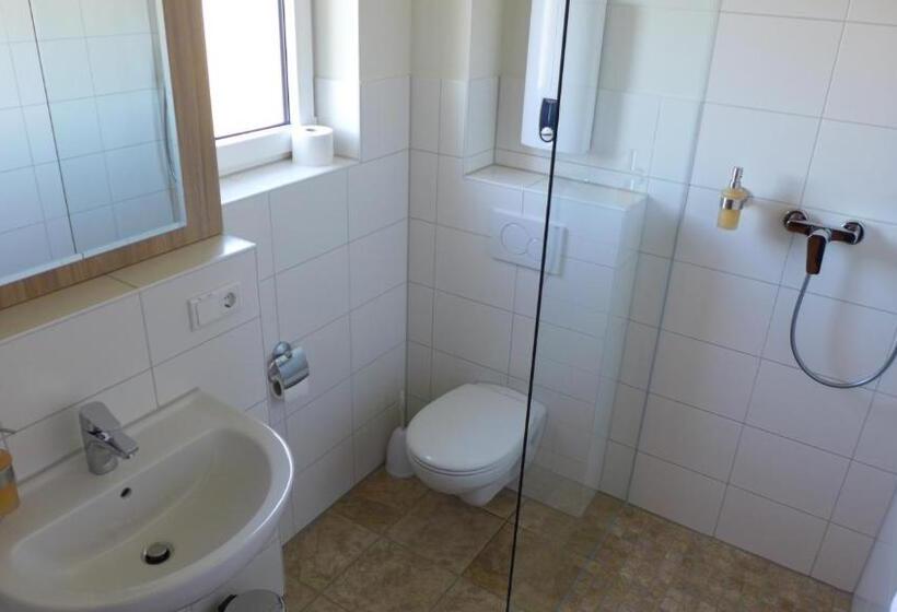 Номер Стандарт, St Michael Atrona Gmbh