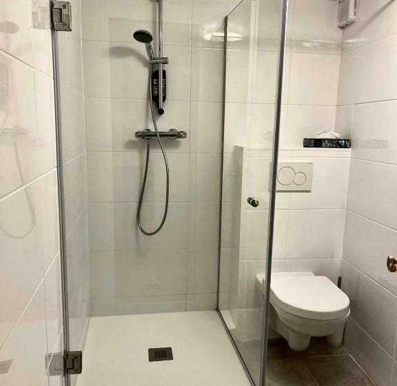 غرفة قياسية, The Burgklause Boutique