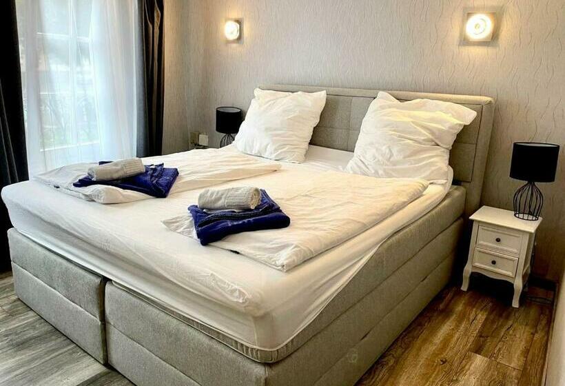 غرفة قياسية, The Burgklause Boutique