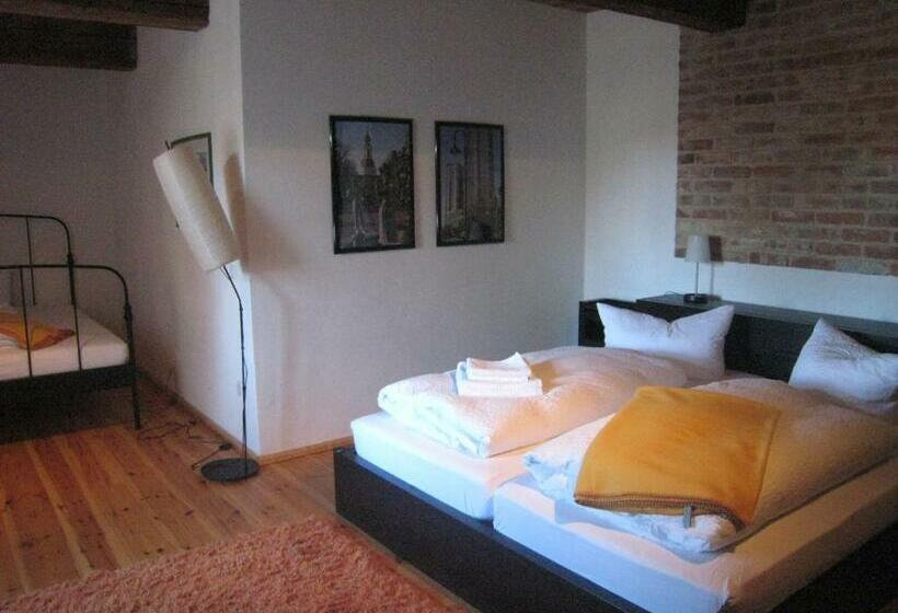 Семейный Номер, To`n Schlagboom