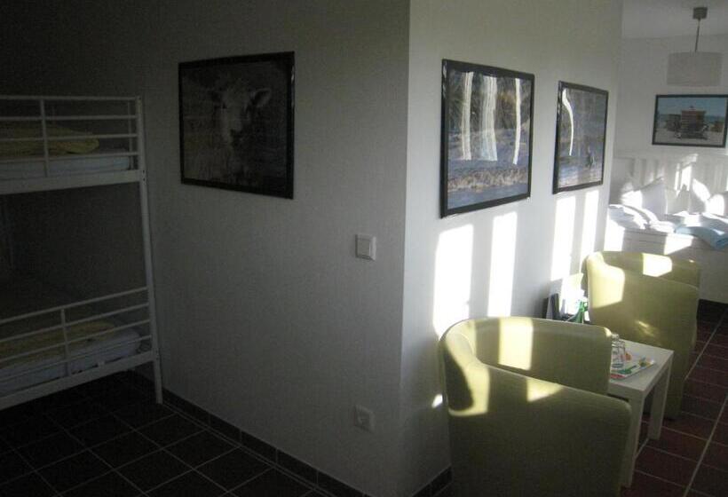 Четырехместный Номер Economy, To`n Schlagboom