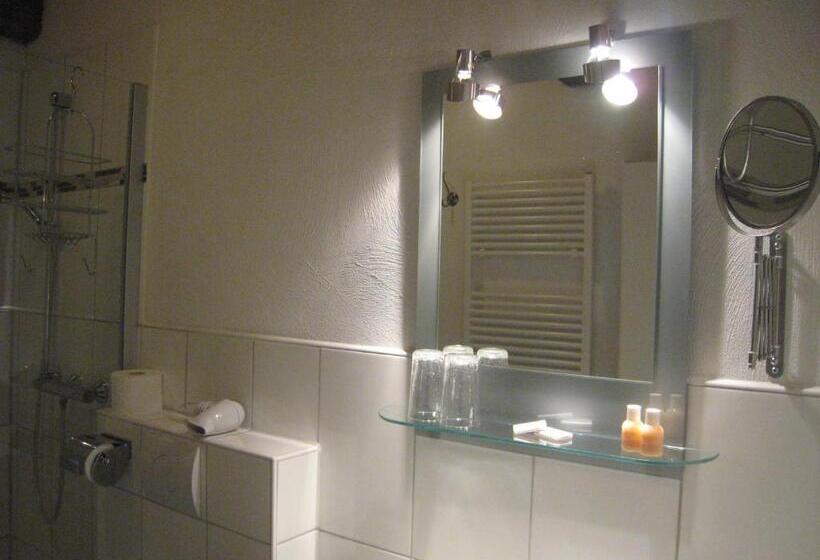 Номер Стандарт, To`n Schlagboom