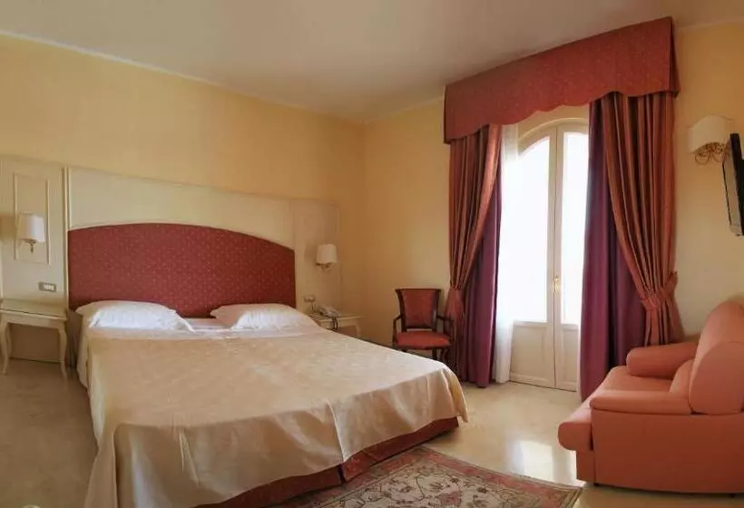 スタンダード4人部屋, Villaggio San Giovanni