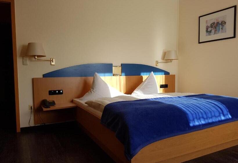 Номер Стандарт, Zum Anger