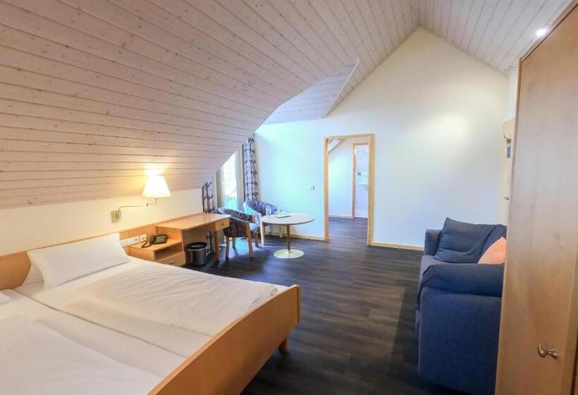 غرفة عائلية, Berggasthof Hochsten