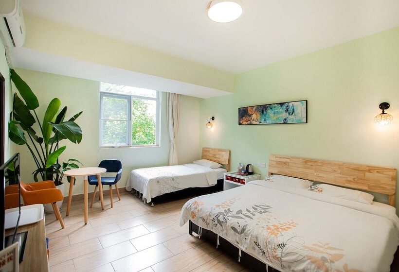 패밀리 룸, Guilin This Old Place Intl Youth Hostel