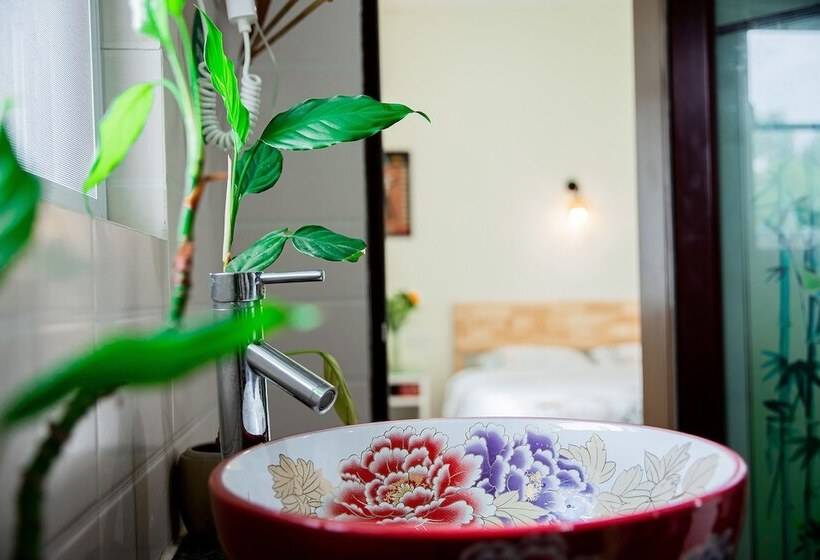 패밀리 스위트, Guilin This Old Place Intl Youth Hostel