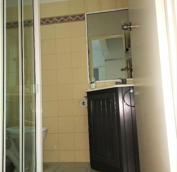 غرفة قياسية مطلّة علي الحديقة, Banksia Park Estate