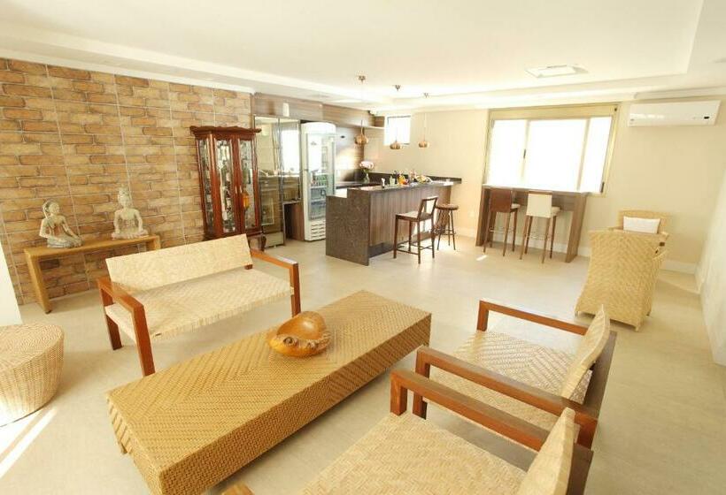 总统套房, Bhally