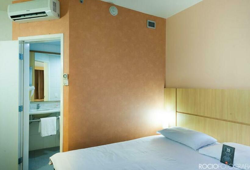 스탠다드 룸, Ibis Uberlandia
