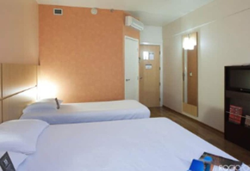 标准间, Ibis Uberlandia