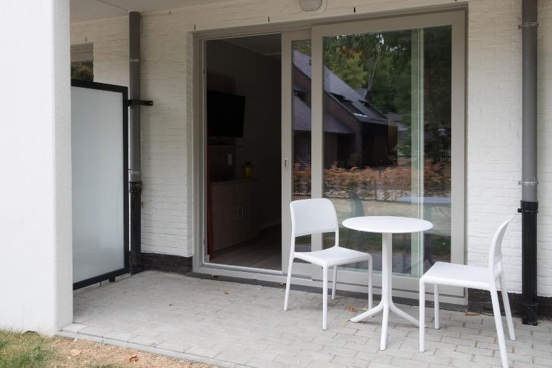 اتاق استاندارد سه نفره, Lux