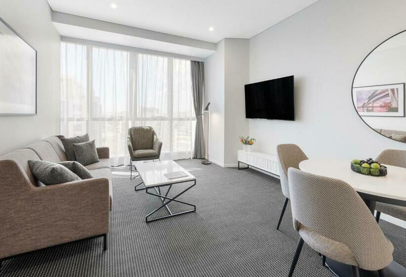 جناح, Meriton Suites Herschel Street, Brisbane
