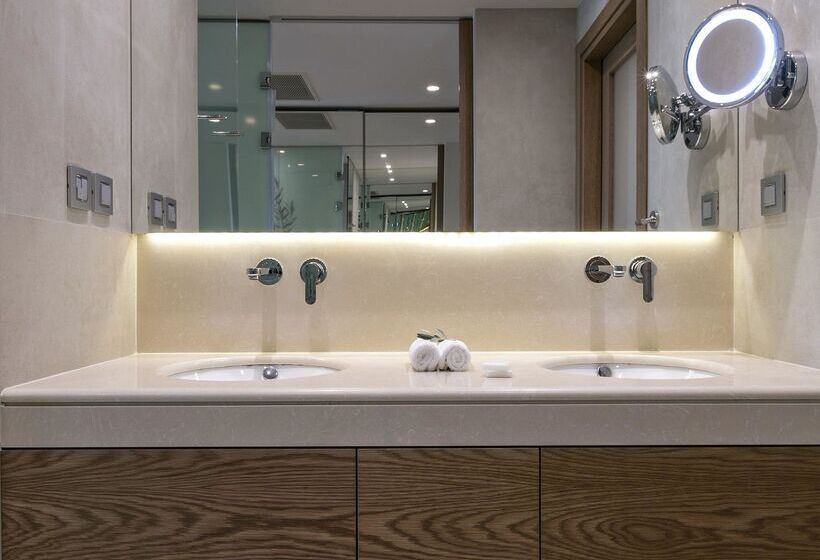 带海景的俱乐部房间, Miraggio Thermal Spa Resort