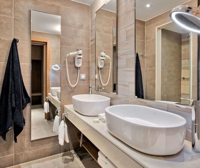 Номер Клуб Вид на Море, Miraggio Thermal Spa Resort