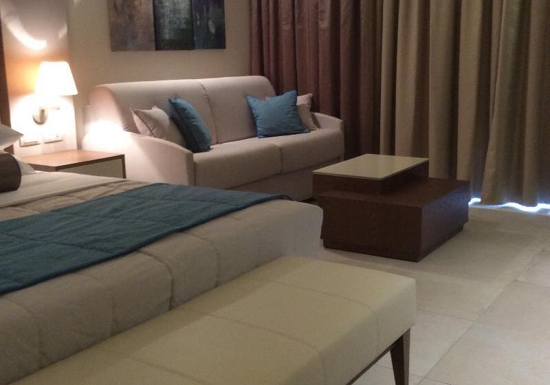 带海景的俱乐部房间, Miraggio Thermal Spa Resort