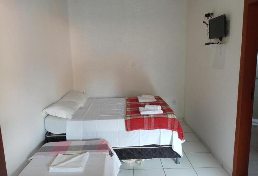 ベーシックトリプルルーム, Pousada Olhar Da Sereia