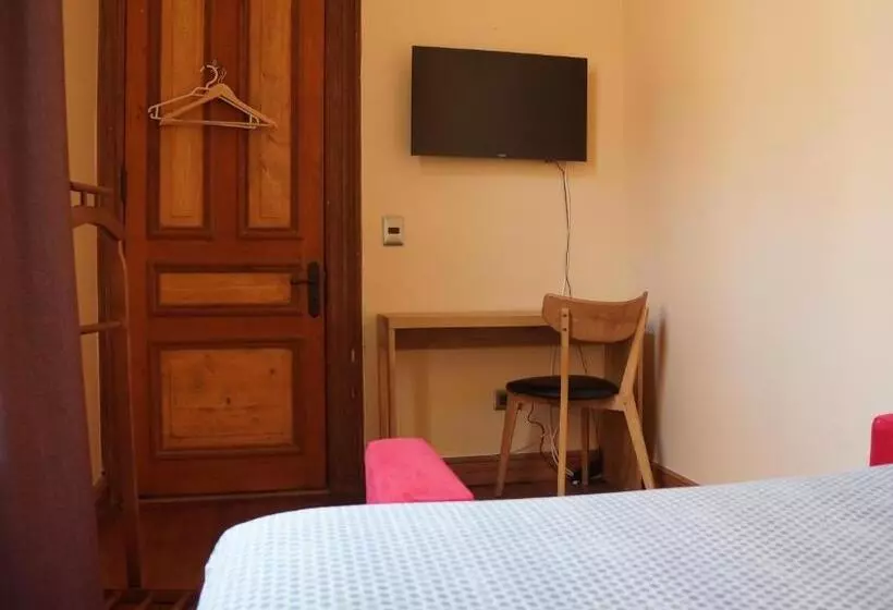 اتاق کلاسیک, Puerta Escondida