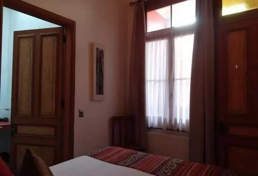 اتاق اکونومی, Puerta Escondida