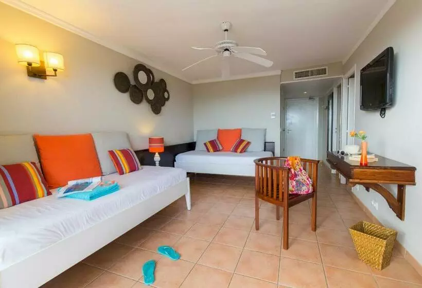 آپارتمان 2 خوابه با چشم‌انداز دریا, Residence Pierre & Vacances Premium Les Tamarins