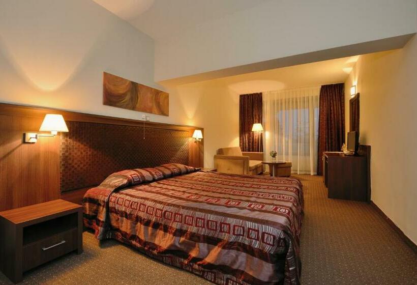 جناح مزوَّد بشرفة, Sana Spa