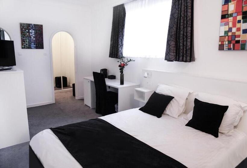 اتاق استاندارد, Satellite