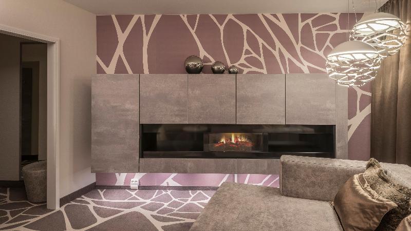 استودیوی استاندارد, My Hotel Yerevan