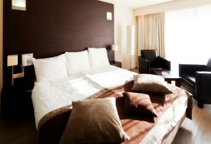 Номер Стандарт, Van Der Valk Hotel Drongen