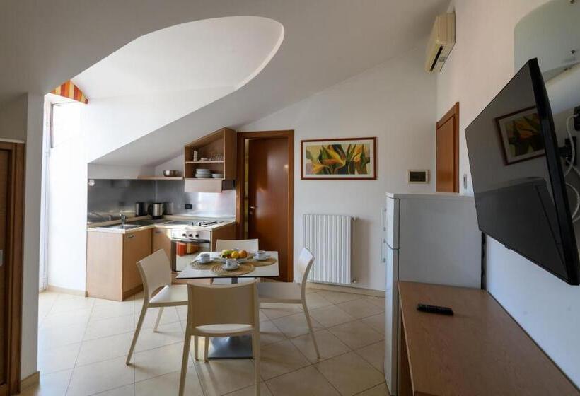 套房, & Apartments Sasso