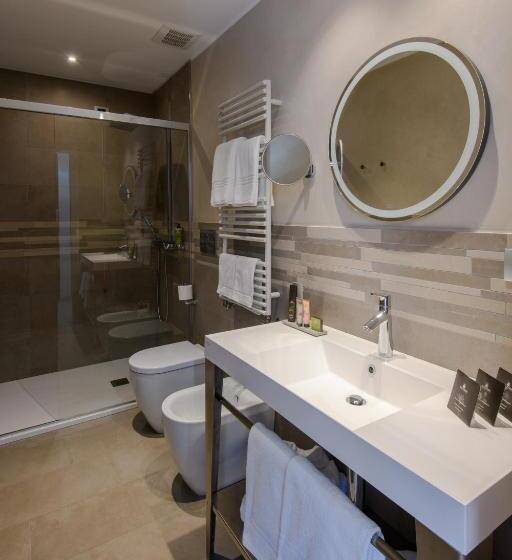 小型套房带阳台, & Apartments Sasso