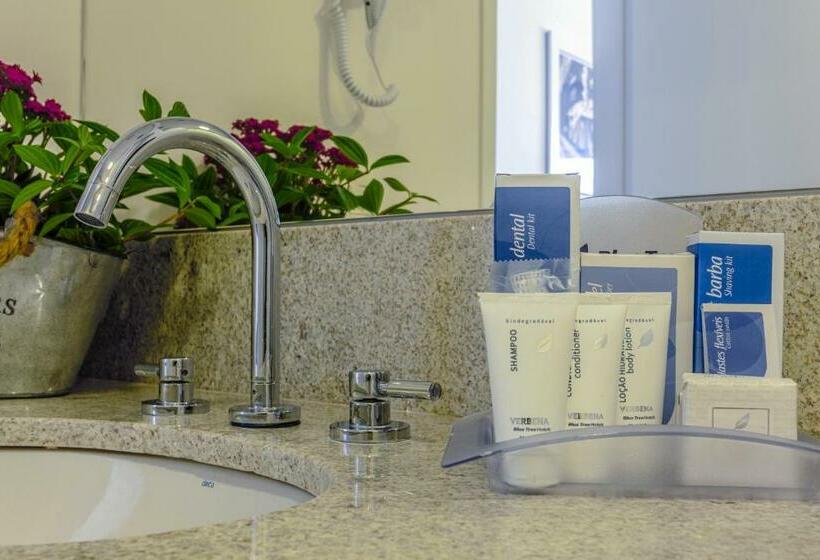 Delüks Oda, Blue Tree Towers Valinhos