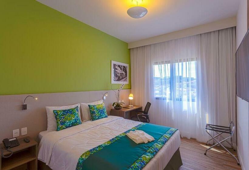 Delüks Oda, Blue Tree Towers Valinhos