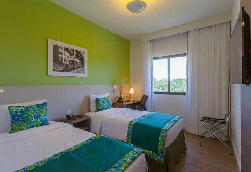 Delüks Oda, Blue Tree Towers Valinhos