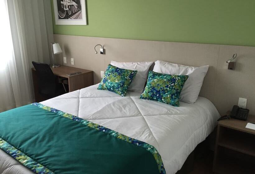 Номер Deluxe, Blue Tree Towers Valinhos