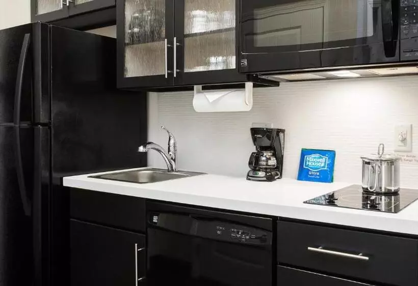 キングサイズベッドのデラックススイート, Candlewood Suites Grove City   Outlet Center, An Ihg