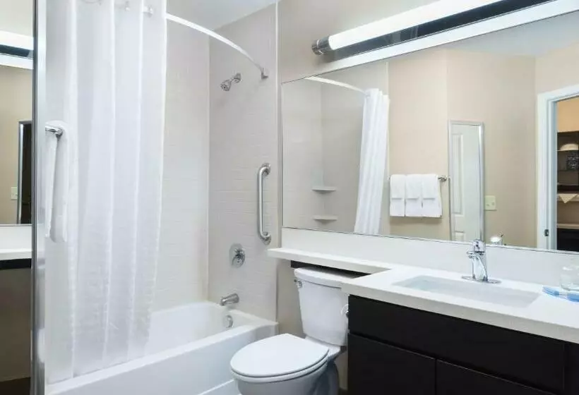 スタンダードスタジオ, Candlewood Suites Grove City   Outlet Center, An Ihg