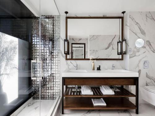 غرفة قياسية سرير كينج, Dream Hollywood, By Hyatt