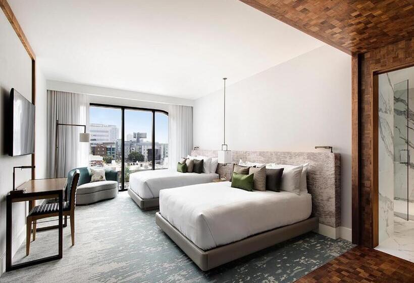 غرفة قياسية سرير ملكى, Dream Hollywood, By Hyatt