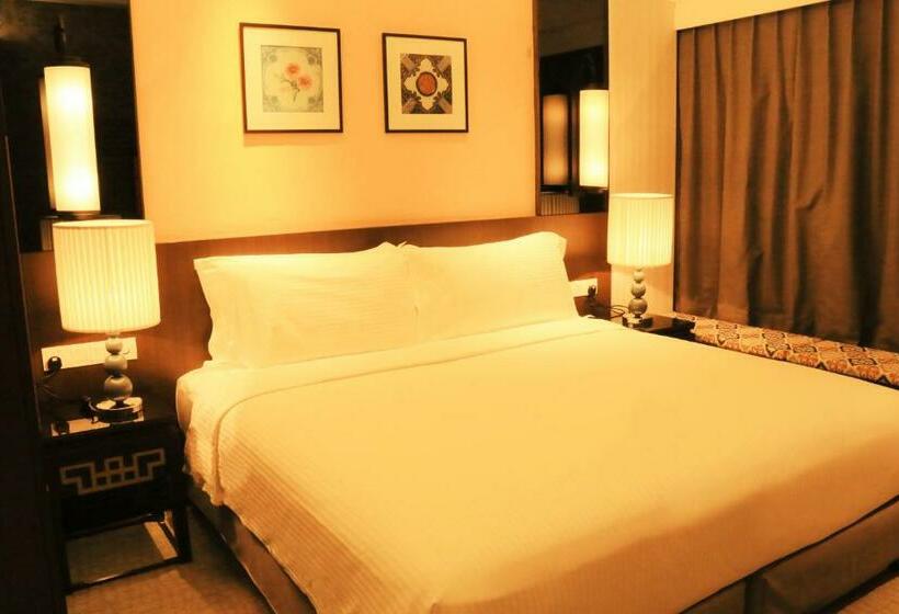 Deluxe Zimmer, Estadia